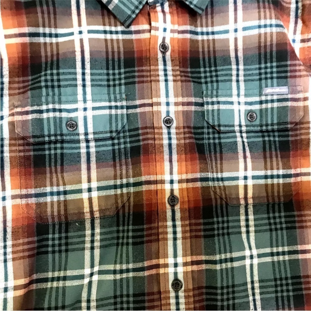 EDDIE BAUER Classic Fit Plaid Traveler Button Up Shirt Men's Size Large L - Picture 4 of 12
